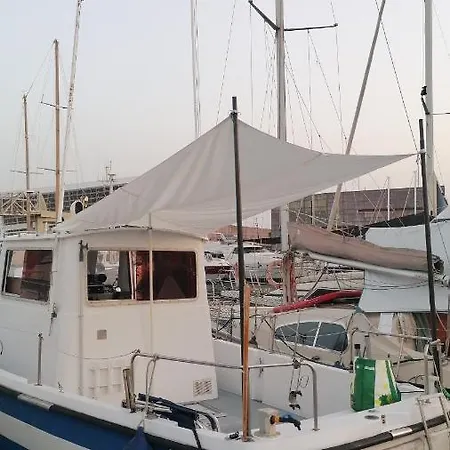 Primavera Sound Romantic Fisherboat Botel Barcelona