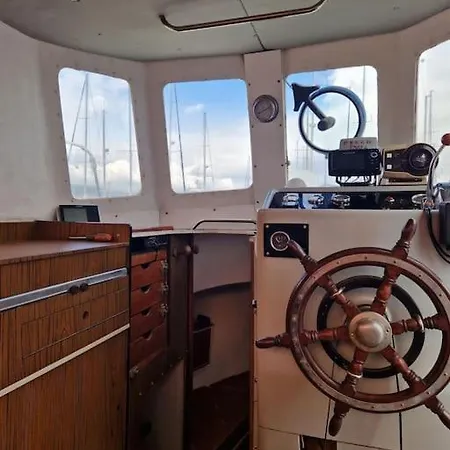 Botel Primavera Sound Romantic Fisherboat Barcelona